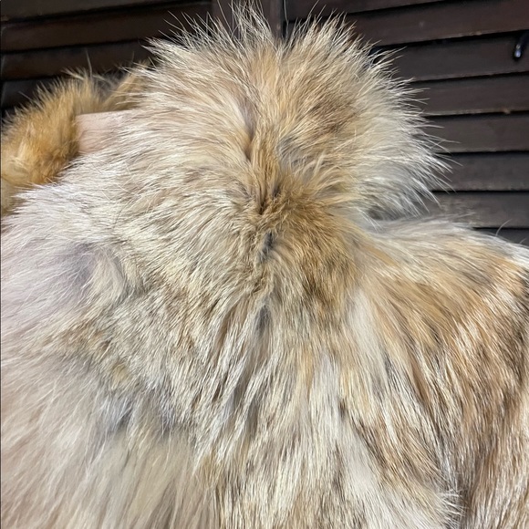 Swiss / Canadian Fur ( Pre-loved ) Vintage - Picture 6 of 15